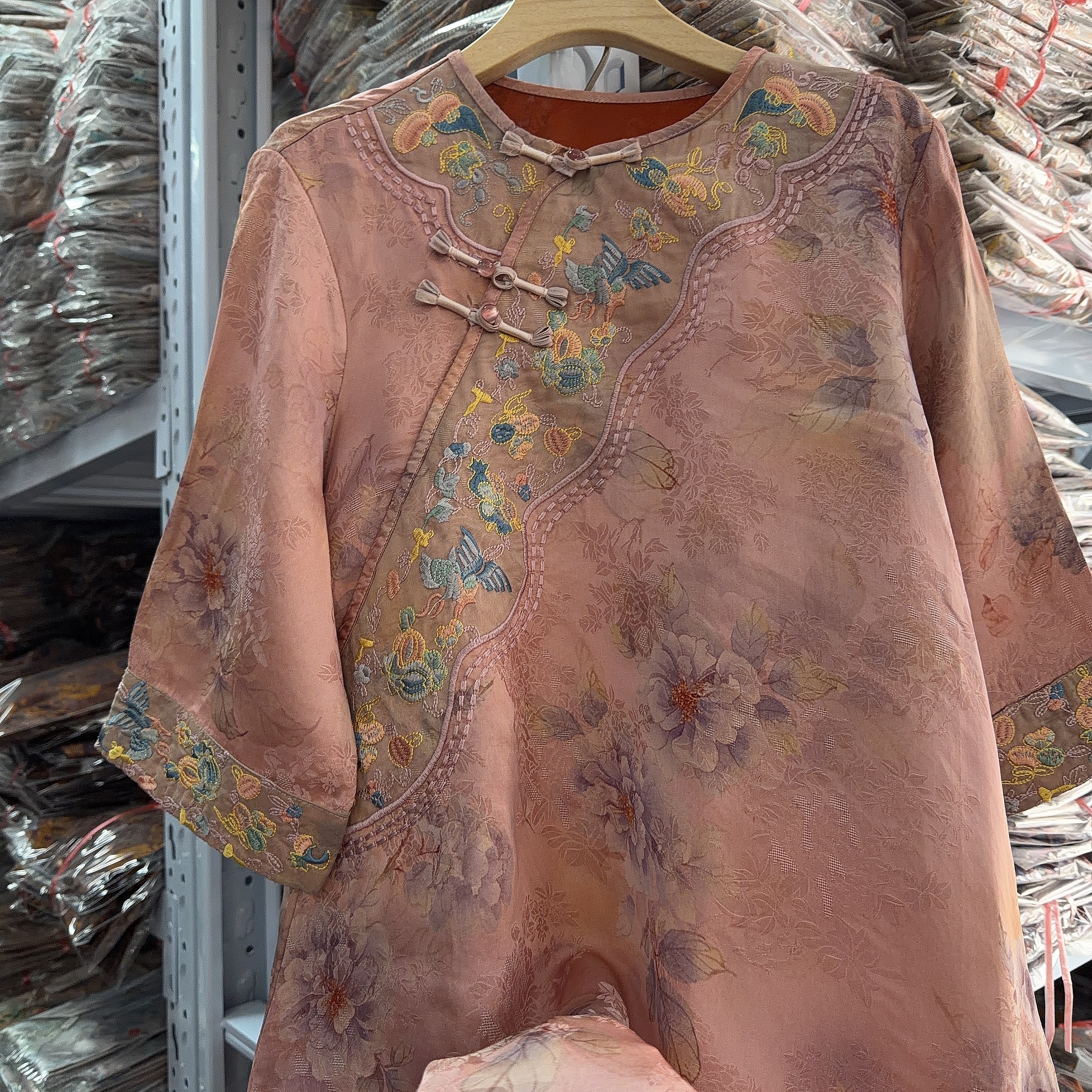 5513款新中式刺绣连衣裙【粉】