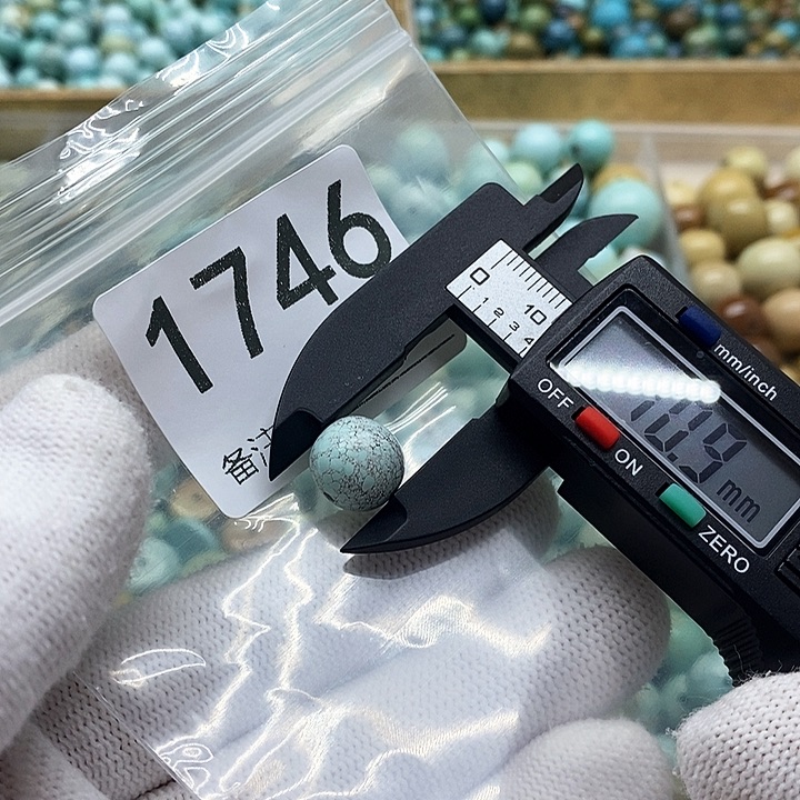 颈饰未镶嵌南红玛瑙