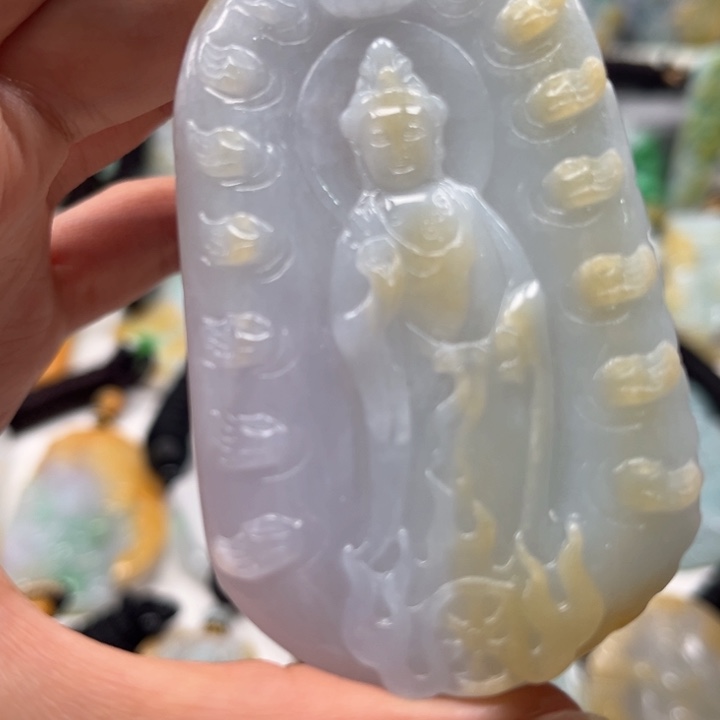 翡翠未镶嵌颈饰挂件