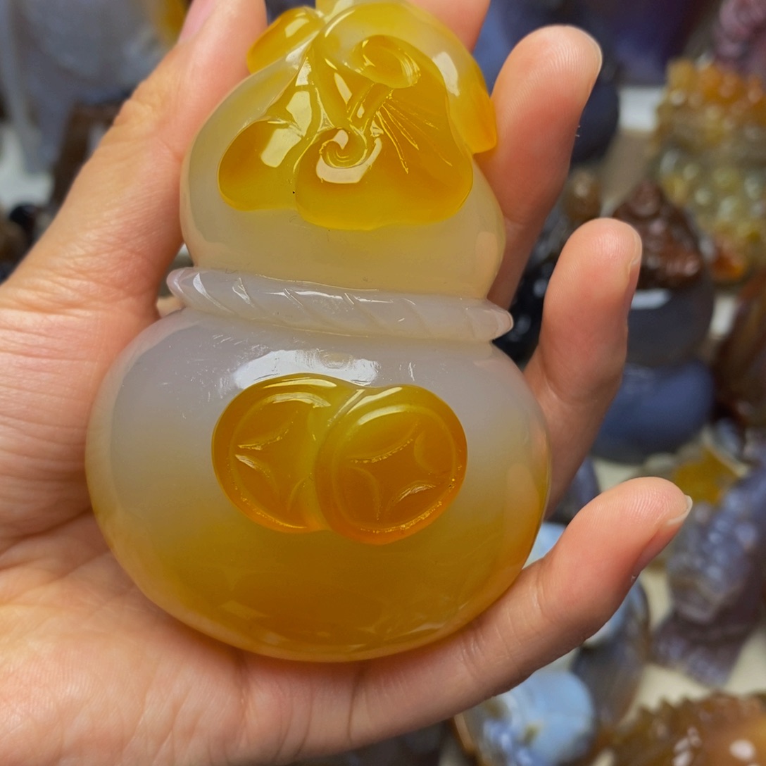 玛瑙/玉髓手把件未镶嵌