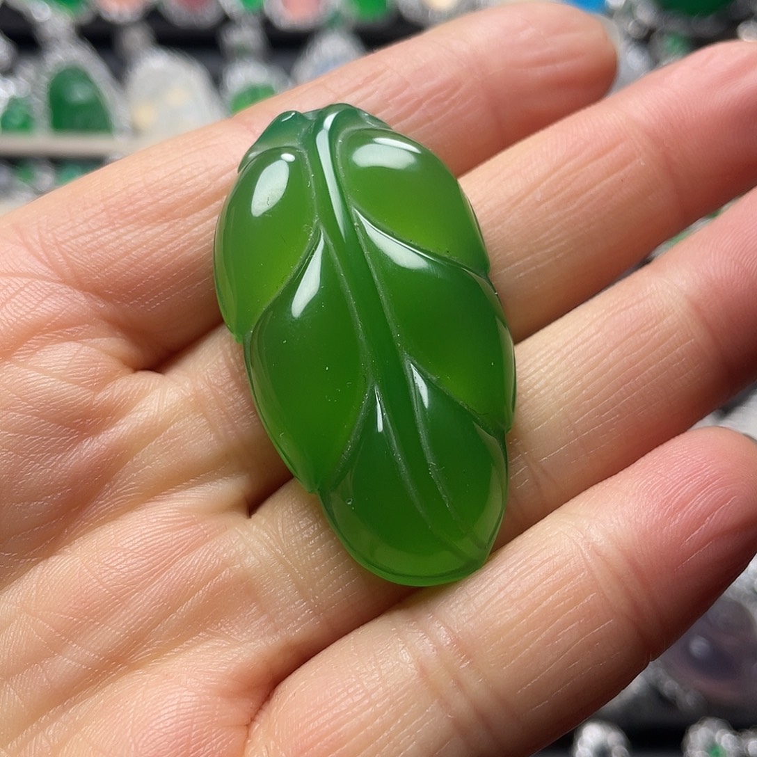 玛瑙/玉髓未镶嵌挂件