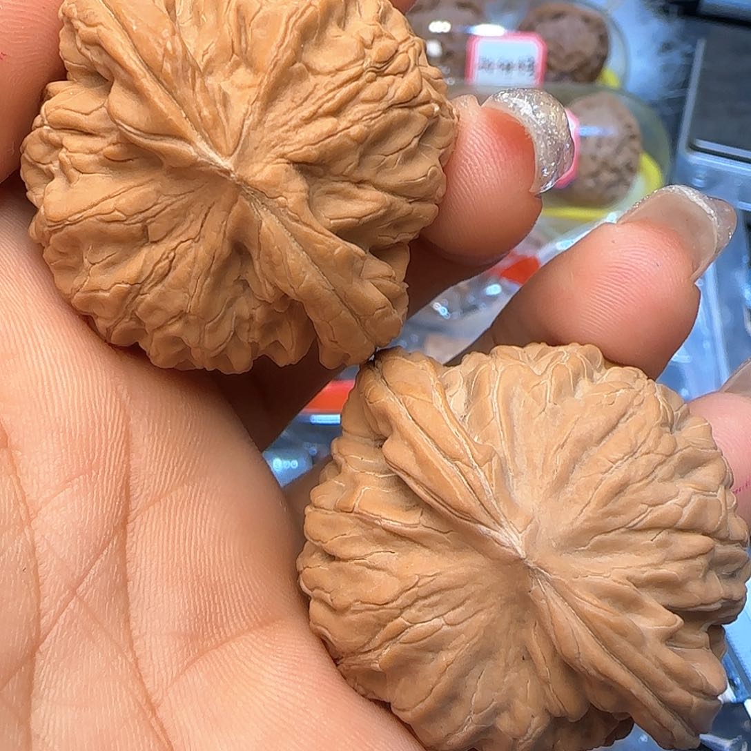 文玩核桃吊坠41.5全品核王