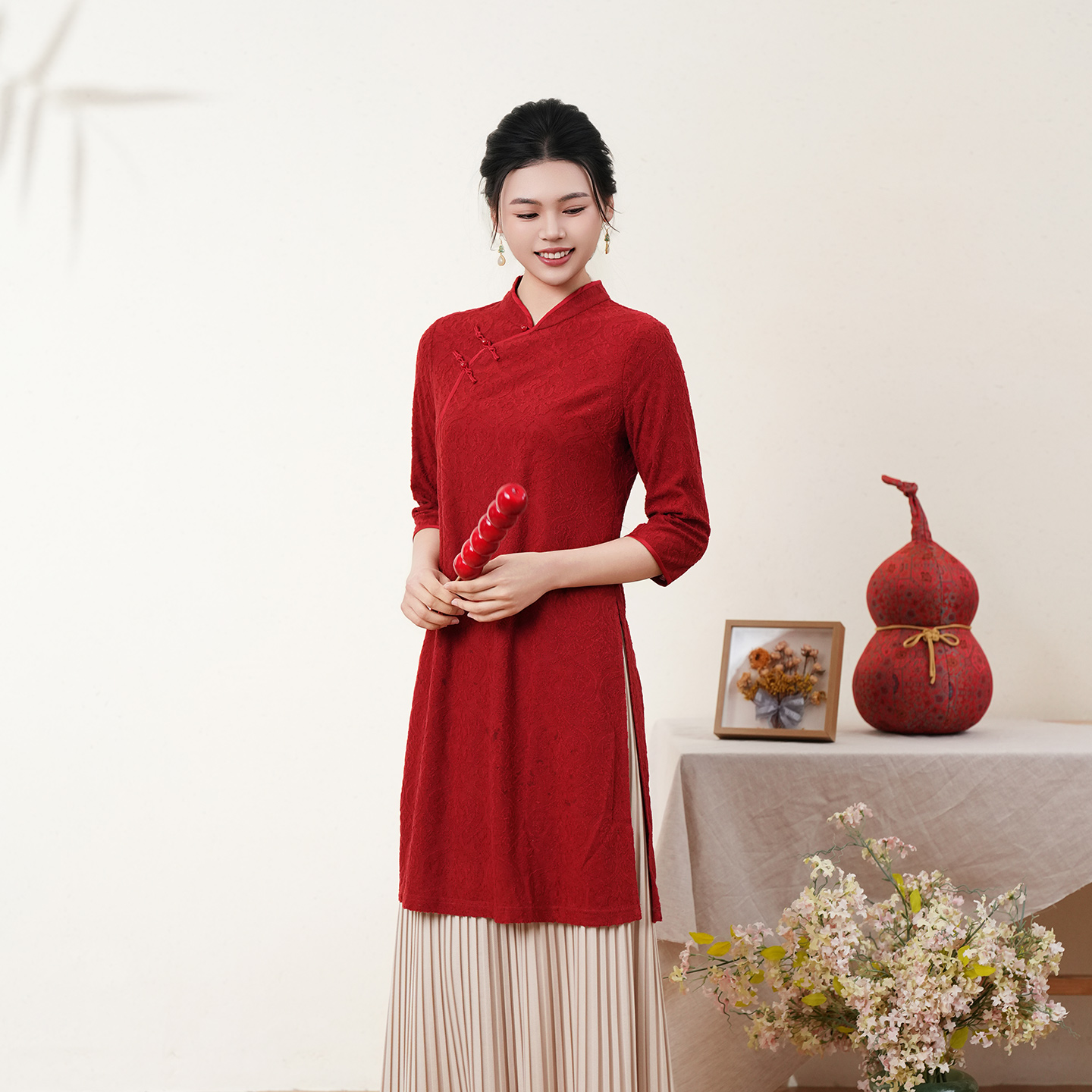 布符新中式「朱樱提花奥黛旗袍上衣」2026年春季新品长款女装NCTZS1