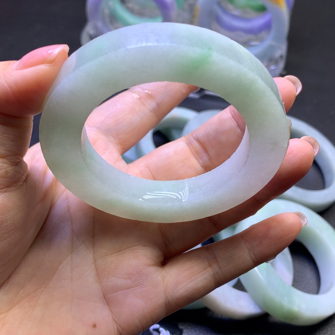 未镶嵌翡翠定制翡翠