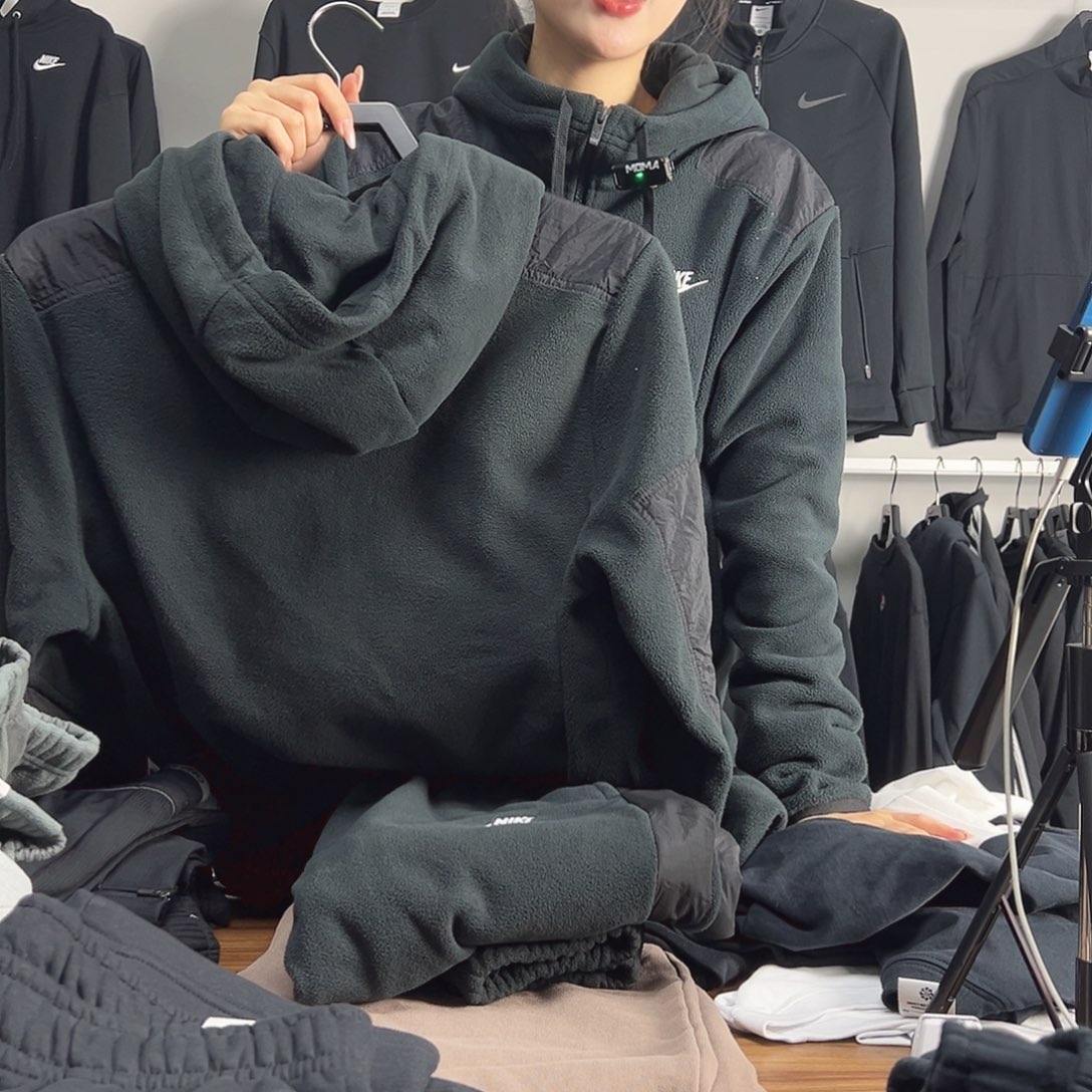 4883黑色2XL码170-190斤不退换