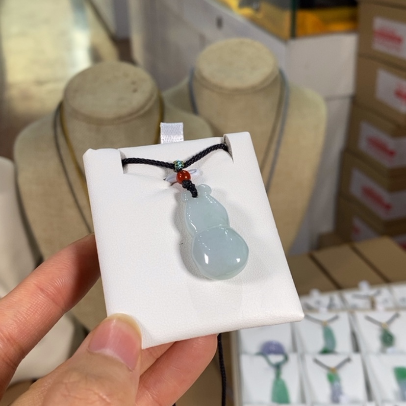 【闪购商品】颈饰未镶嵌翡翠