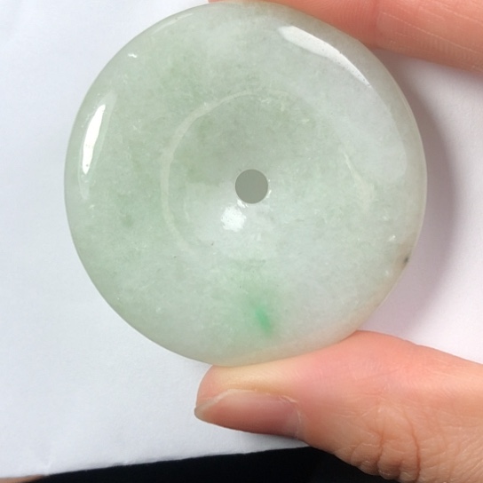 翡翠未镶嵌颈饰缅甸A货，每天下午1点半开播