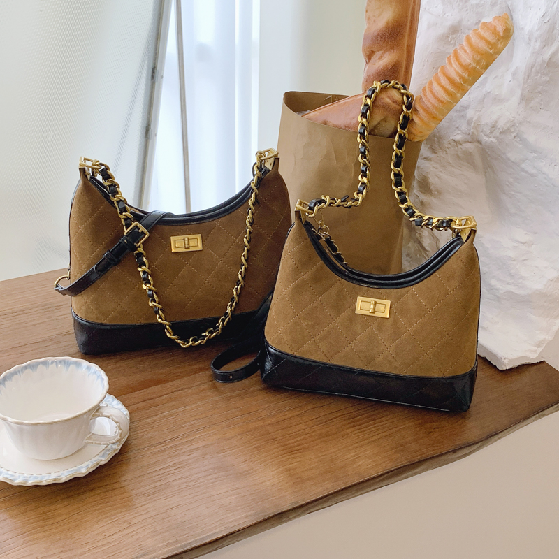 【早秋美学】精致香风流浪包2025新款洋气菱格腋下包气质百搭单肩包