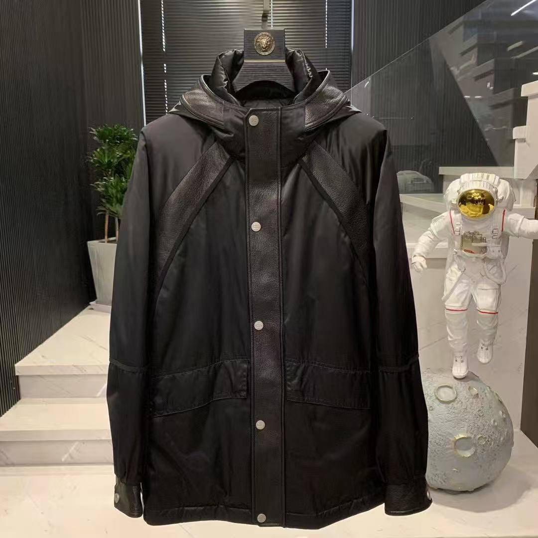 41892   新款男士高奢时尚休闲帽版配皮羽绒服