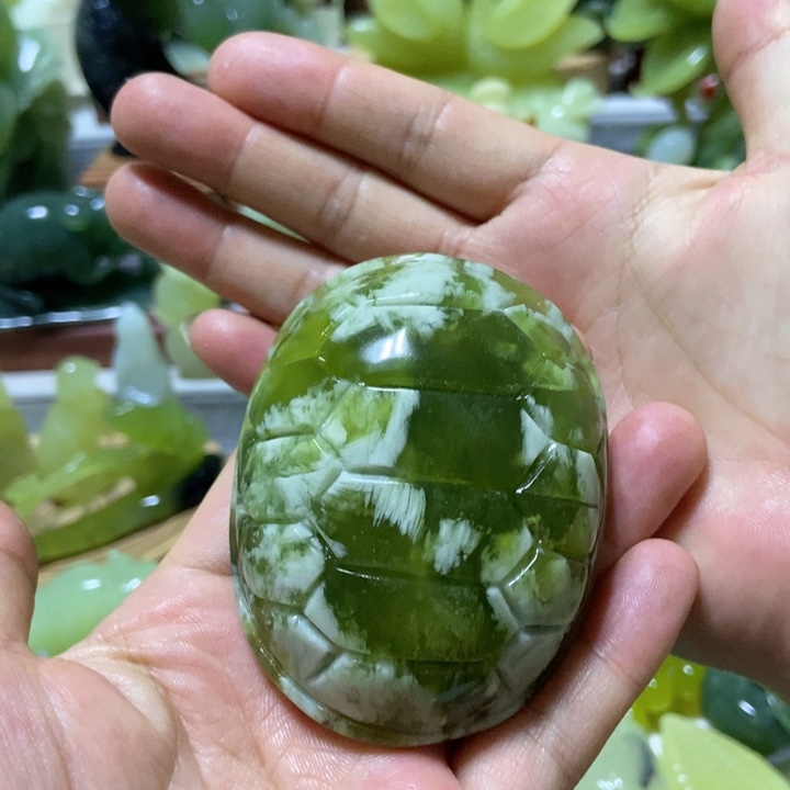 【闪购商品】蛇纹石玉把件未镶嵌