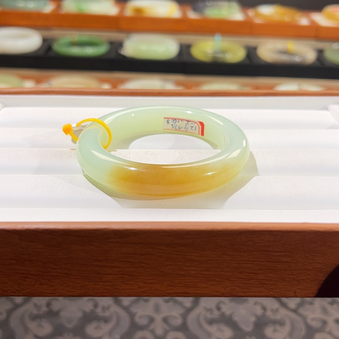 和田玉手镯未镶嵌  【糖白】