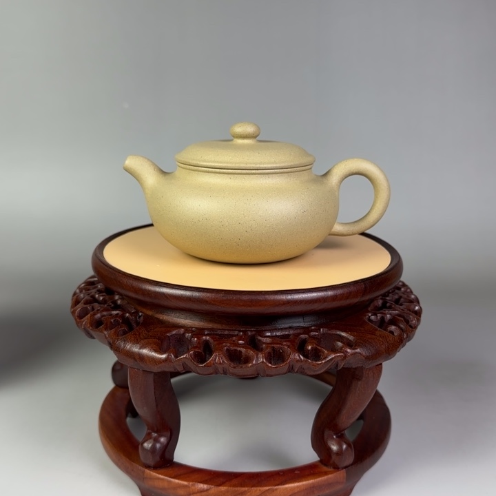 用***8本山绿泥茶壶仿古230 cc左右