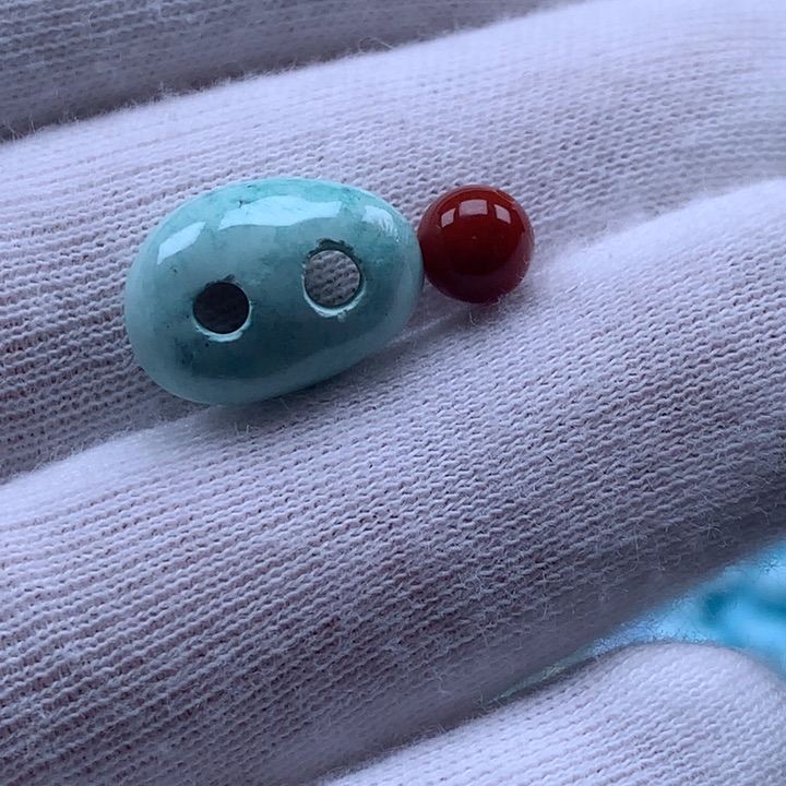 南红玛瑙未镶嵌珠宝奇石