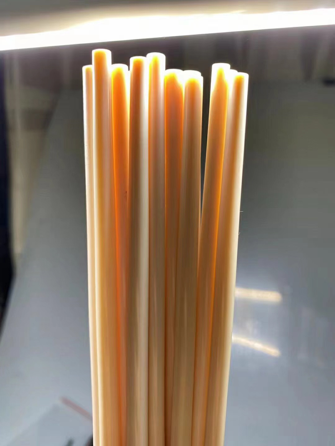 素面猛犸牙筷子摆件