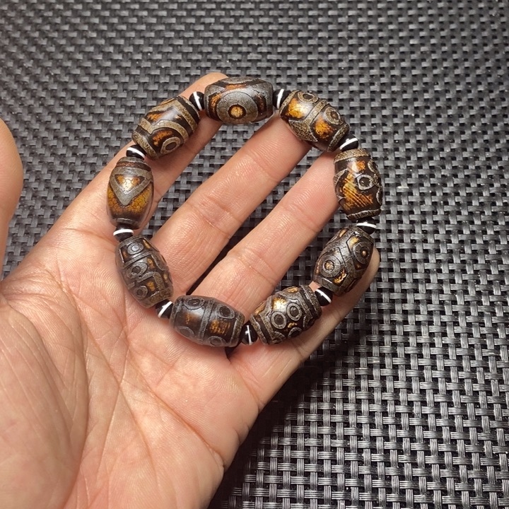 长***江玛瑙/玉髓未镶嵌手链