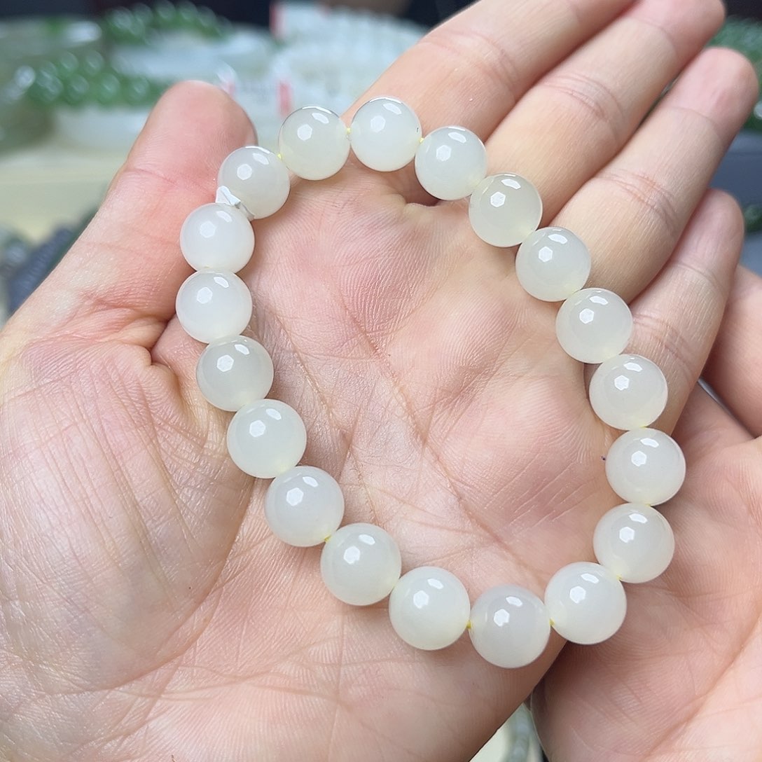 和田玉手链未镶嵌