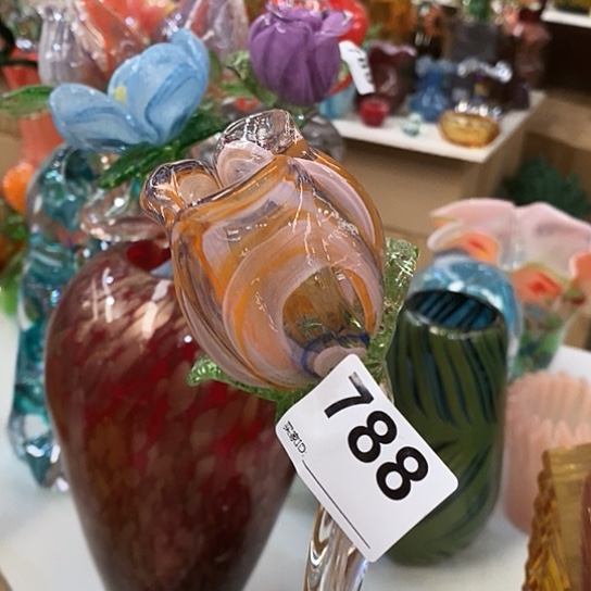 琉璃花瓶高45厘米宽6厘米