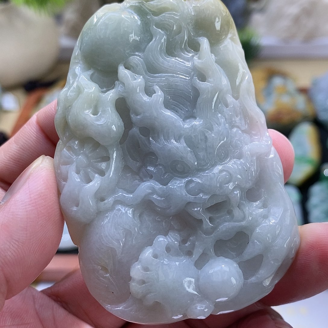 【闪购商品】翡翠颈饰未镶嵌111111111111111