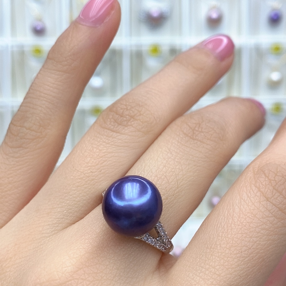 淡水珍珠吊坠(赠链)未镶嵌