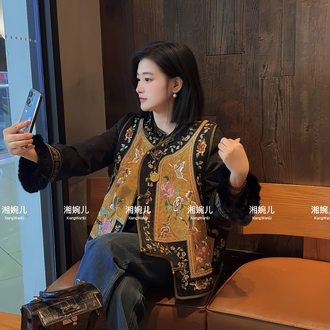 2025冬新款『十里』新中式国风圆领精致加棉加厚款马甲女