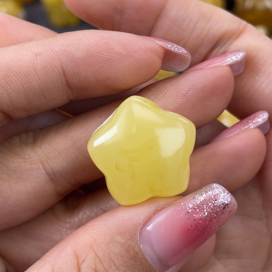 琥珀裸石未镶嵌蜜蜡