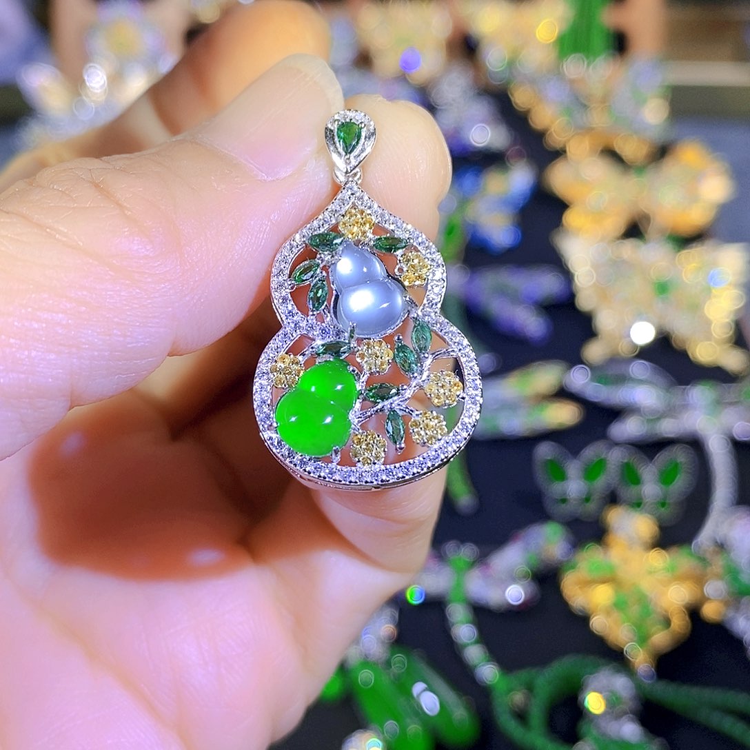吊坠(不含链)银S925镶嵌翡翠