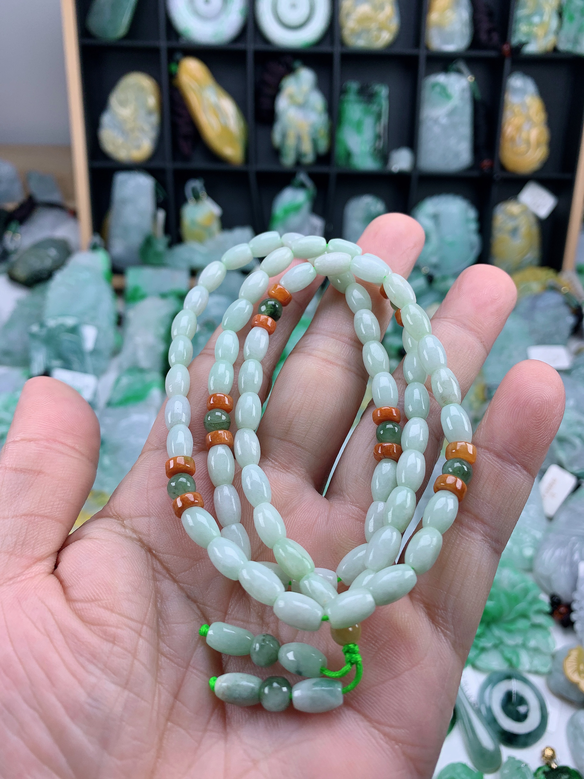 缅甸天然A货翡翠三彩路路通米珠项链卡长8.2宽5.7