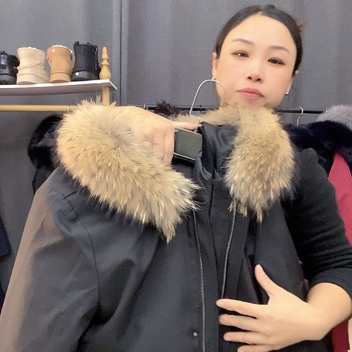 兔皮爱***赢大码黑色修身显瘦女装