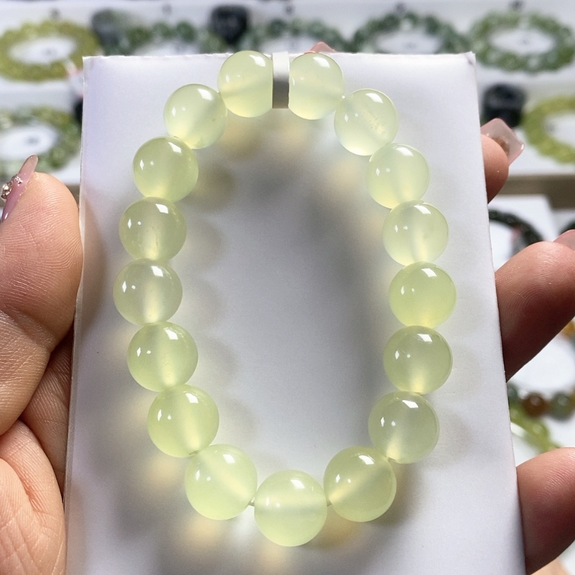 【闪购商品】未镶嵌蛇纹石玉手链s***y卡12