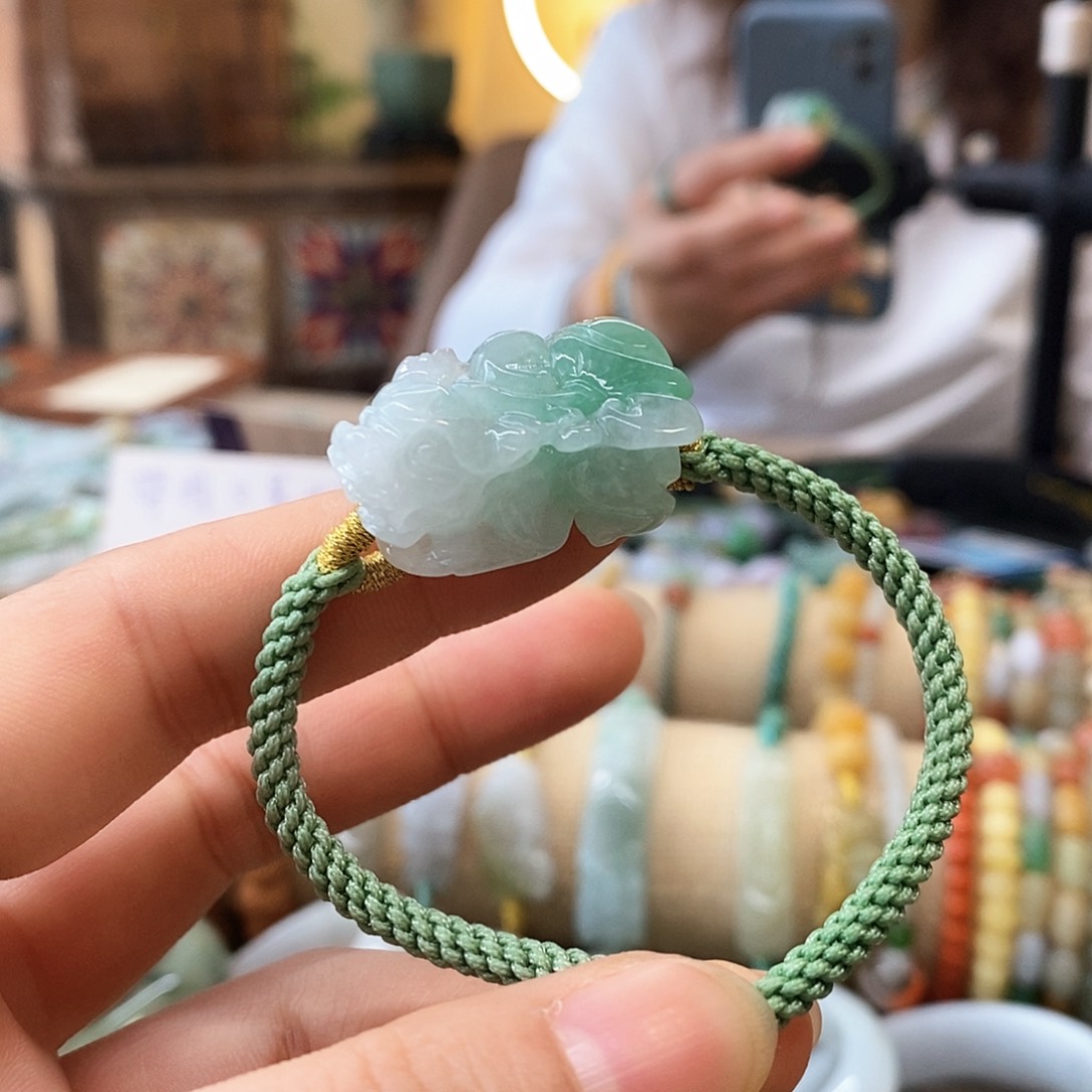 翡翠手链未镶嵌翡翠手绳