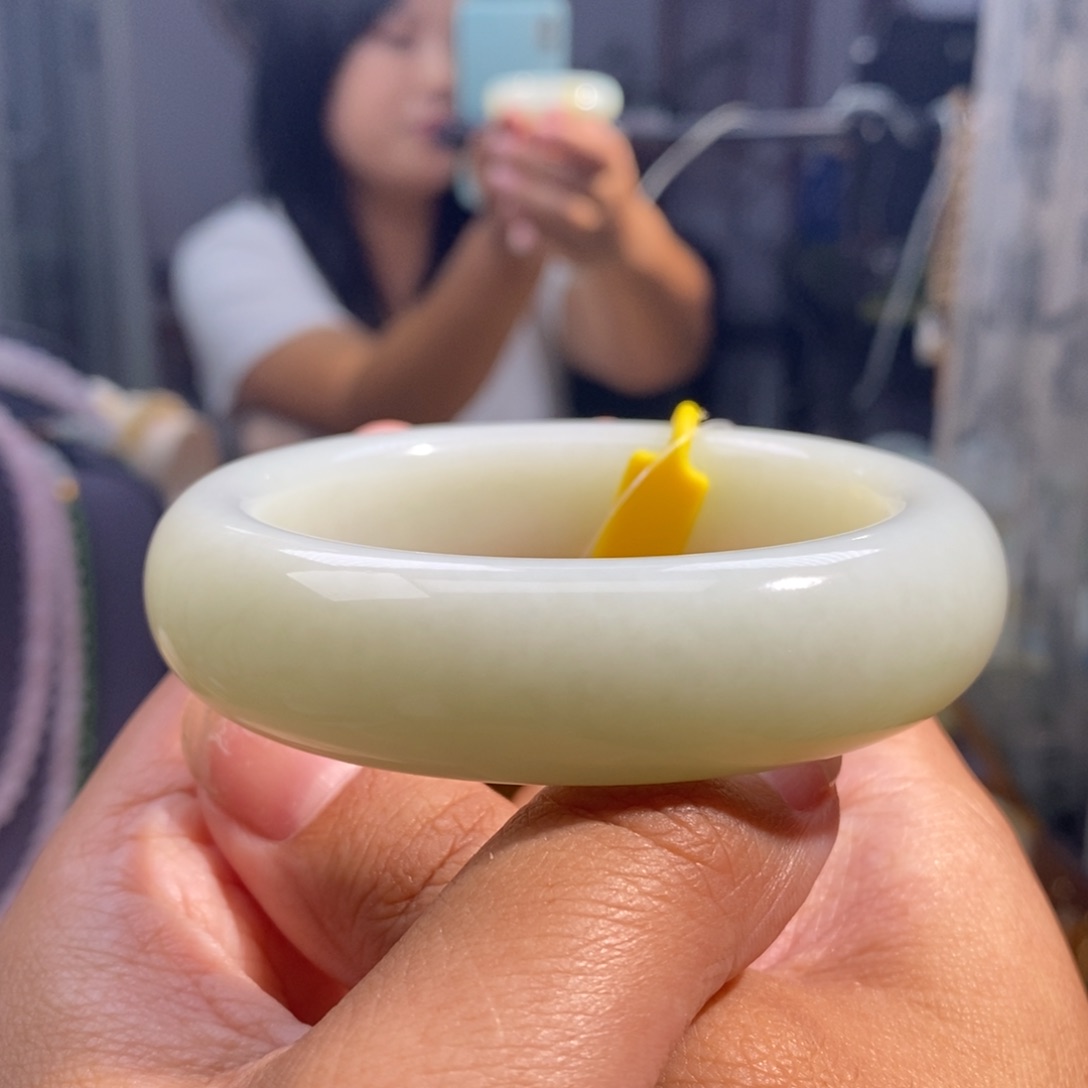 和田玉手镯未镶嵌福利
