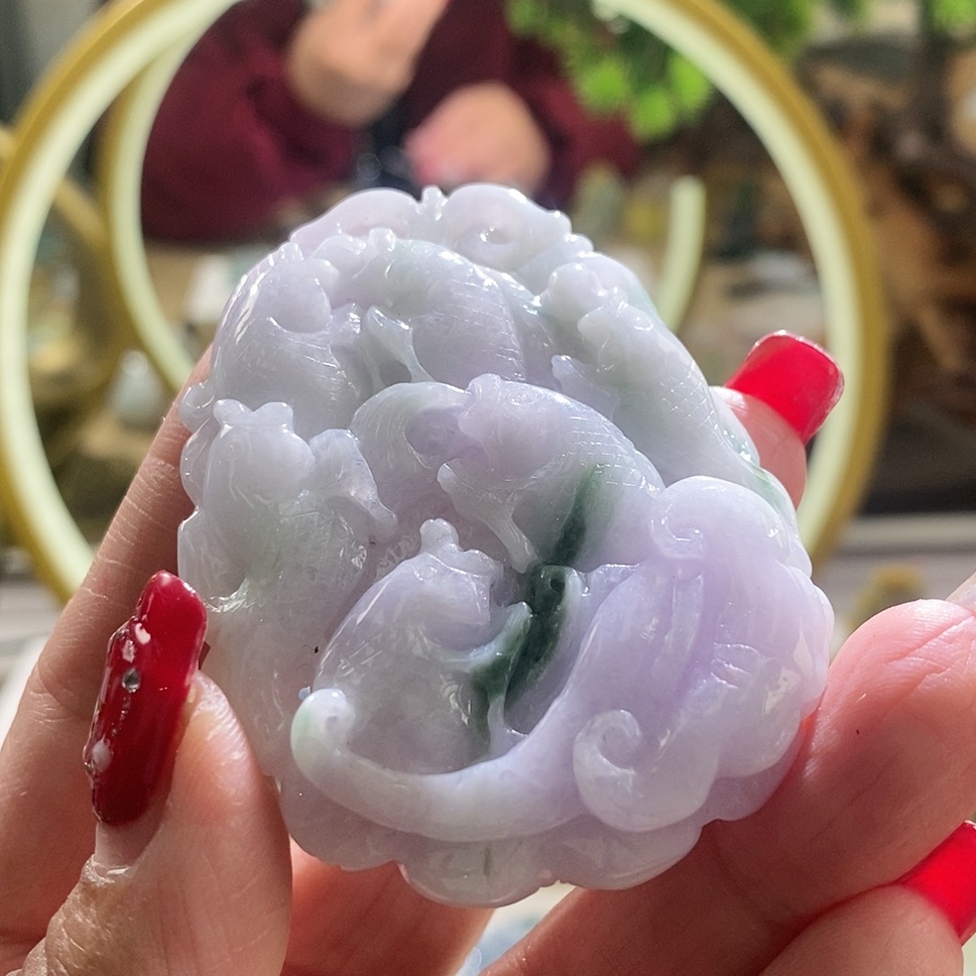 【闪购商品】翡翠颈饰未镶嵌鱼