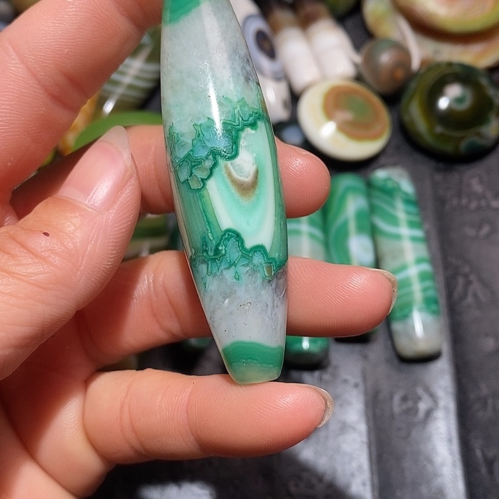 木***酱玛瑙/玉髓合金颈饰