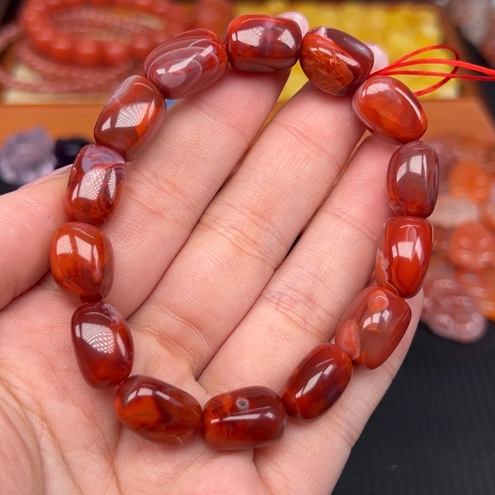 南红玛瑙未镶嵌手链