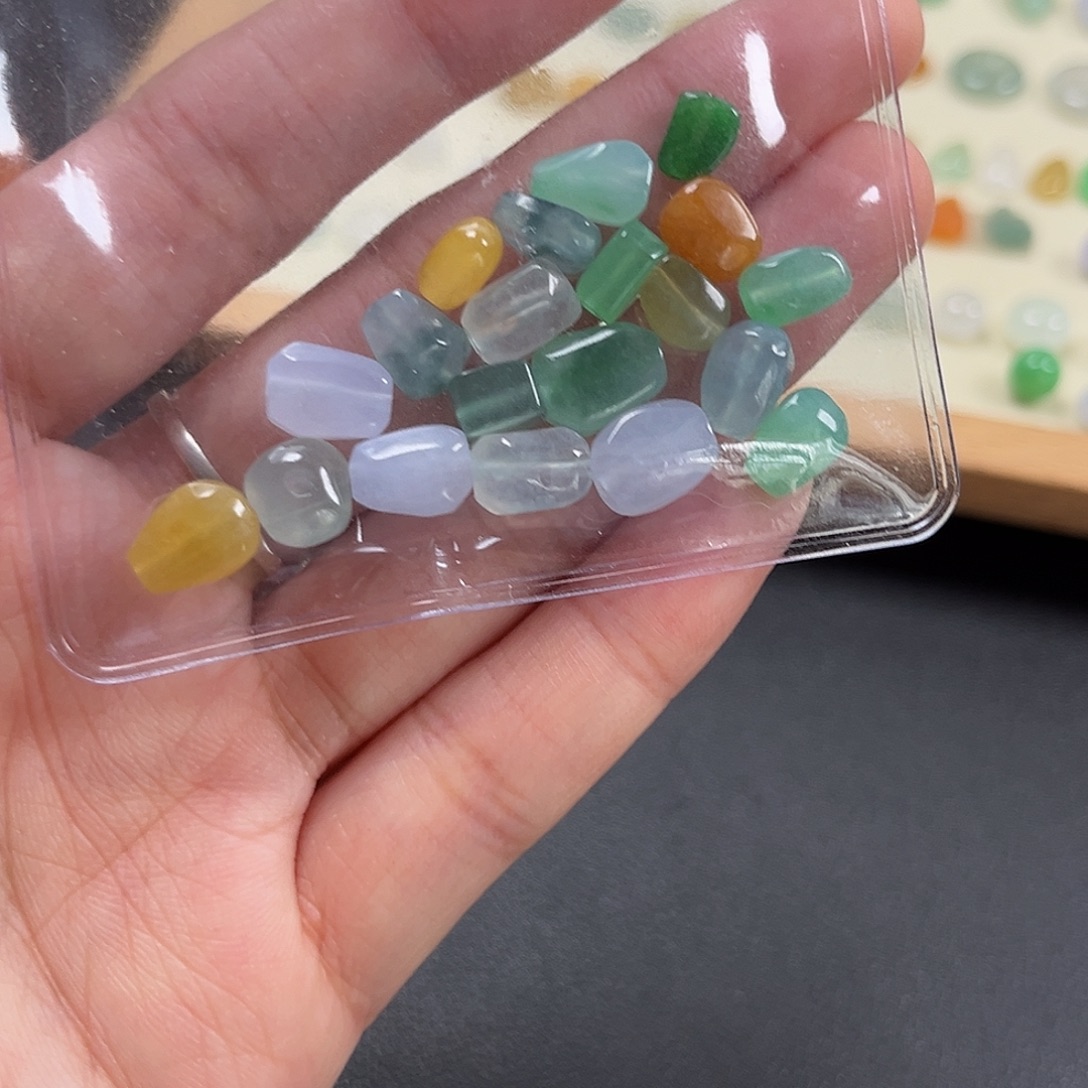 亦***予翡翠散珠00000000000