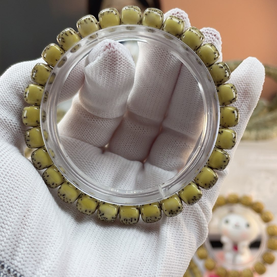 星月菩提吊坠绿背河豚