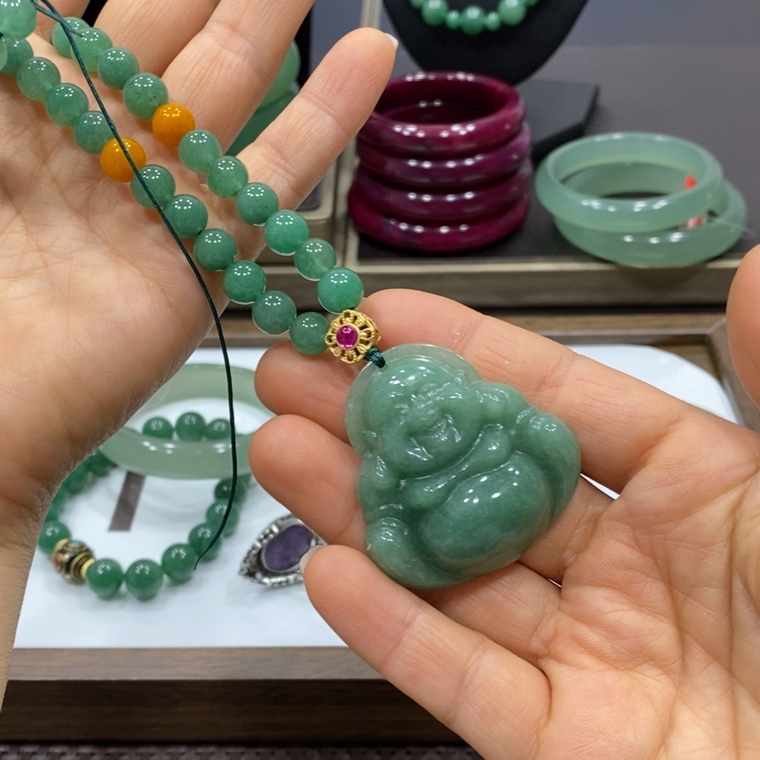 石英岩玉未镶嵌戒指