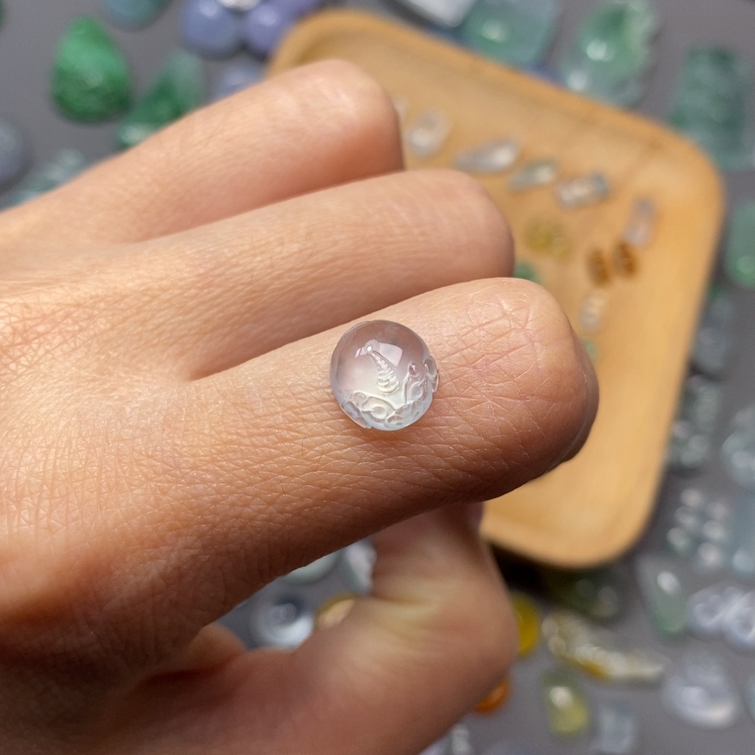 翡翠未镶嵌颈饰翡翠