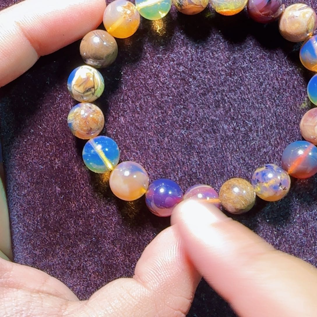 琥珀未镶嵌裸石琥珀