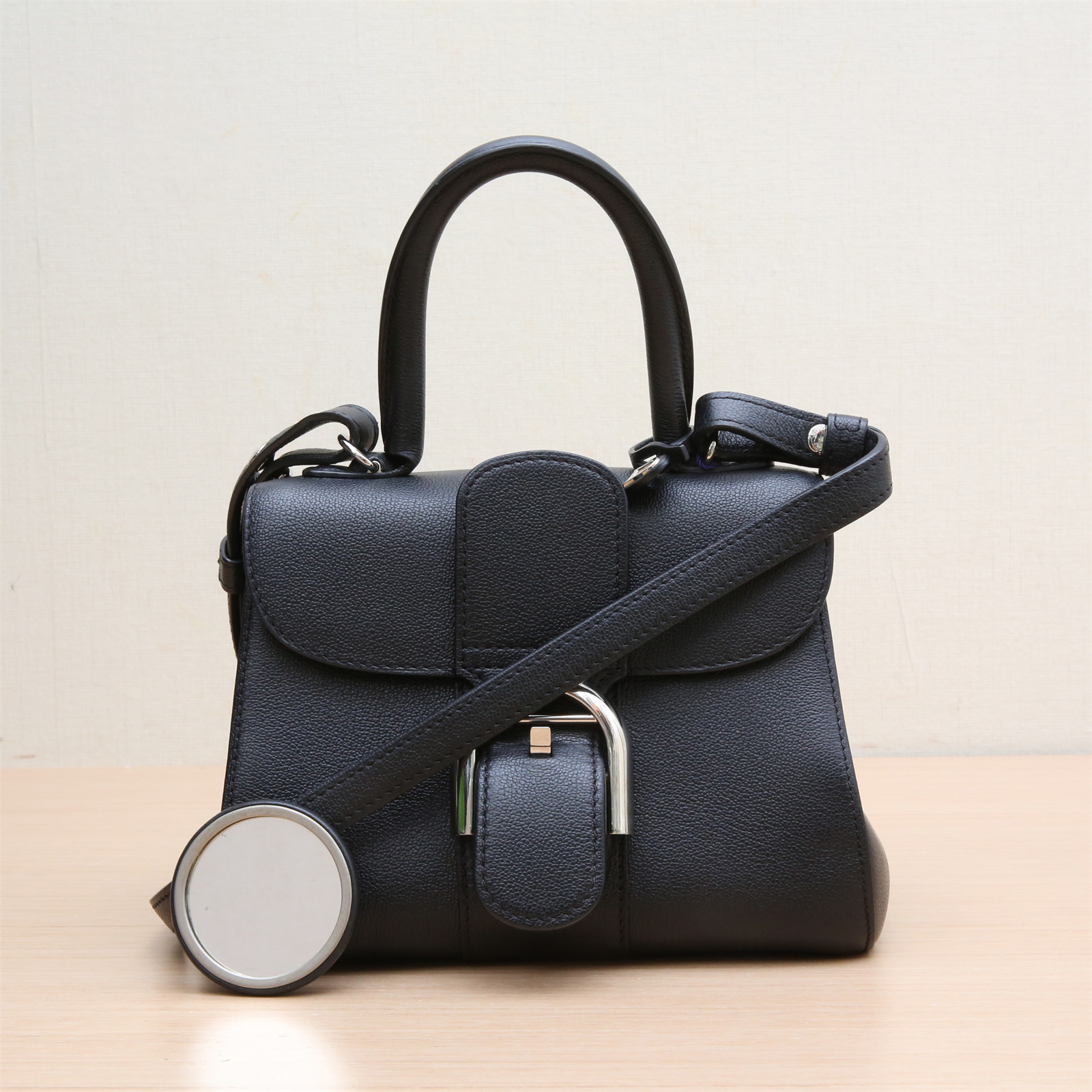 95新 Delvaux/德尔沃 小花双双 Brillant Mini 荔枝皮革C 黑色 包
