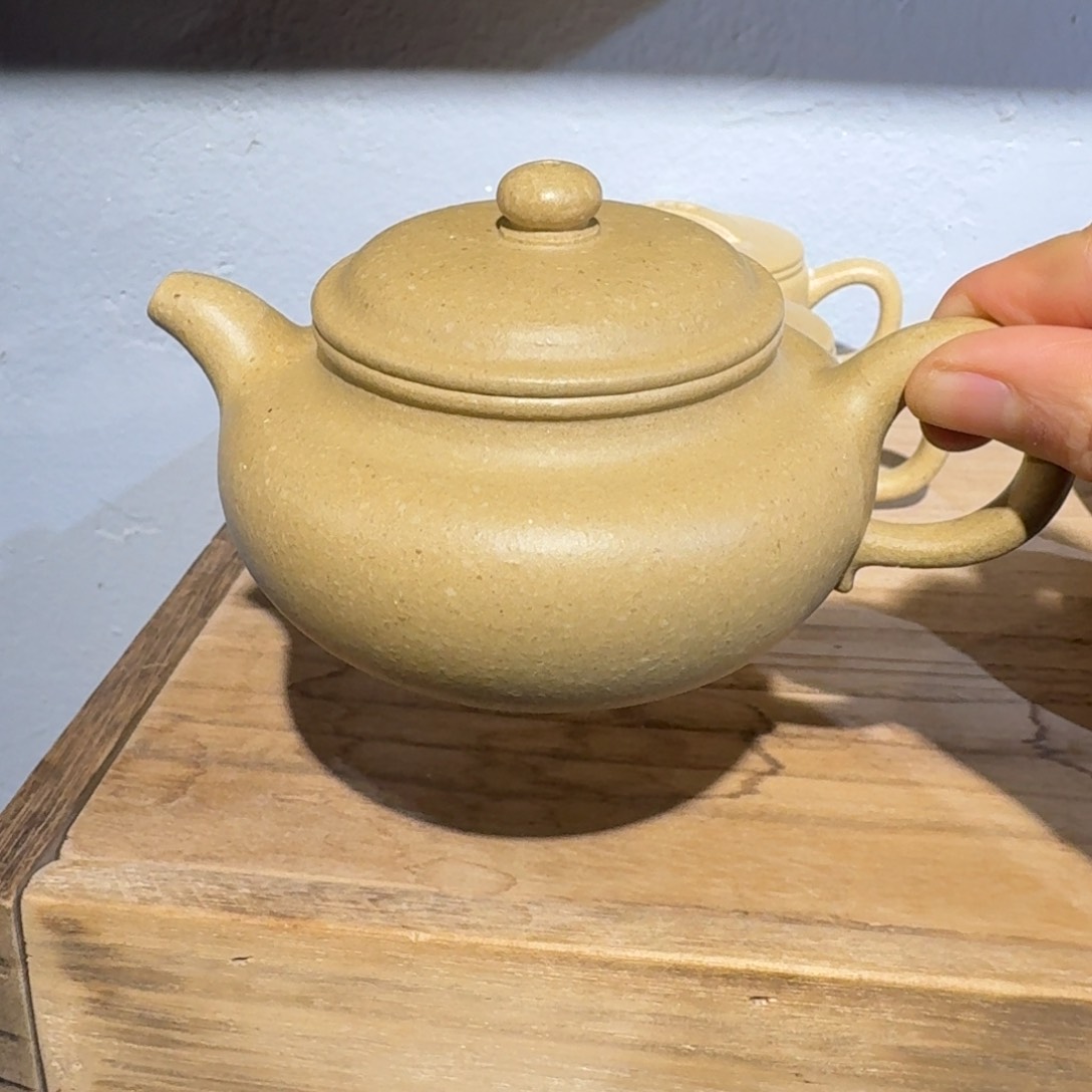 本山绿泥茶壶梨皮200毫升左右