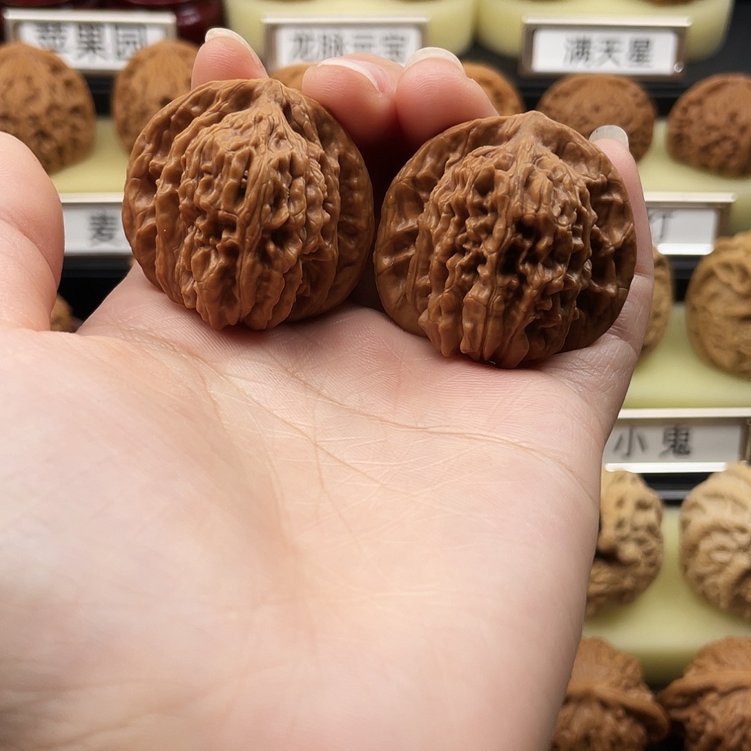 文玩核桃把件四座楼750