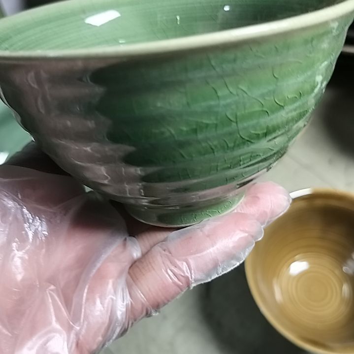 盘瓷片陶瓷杯盘壶碗都有