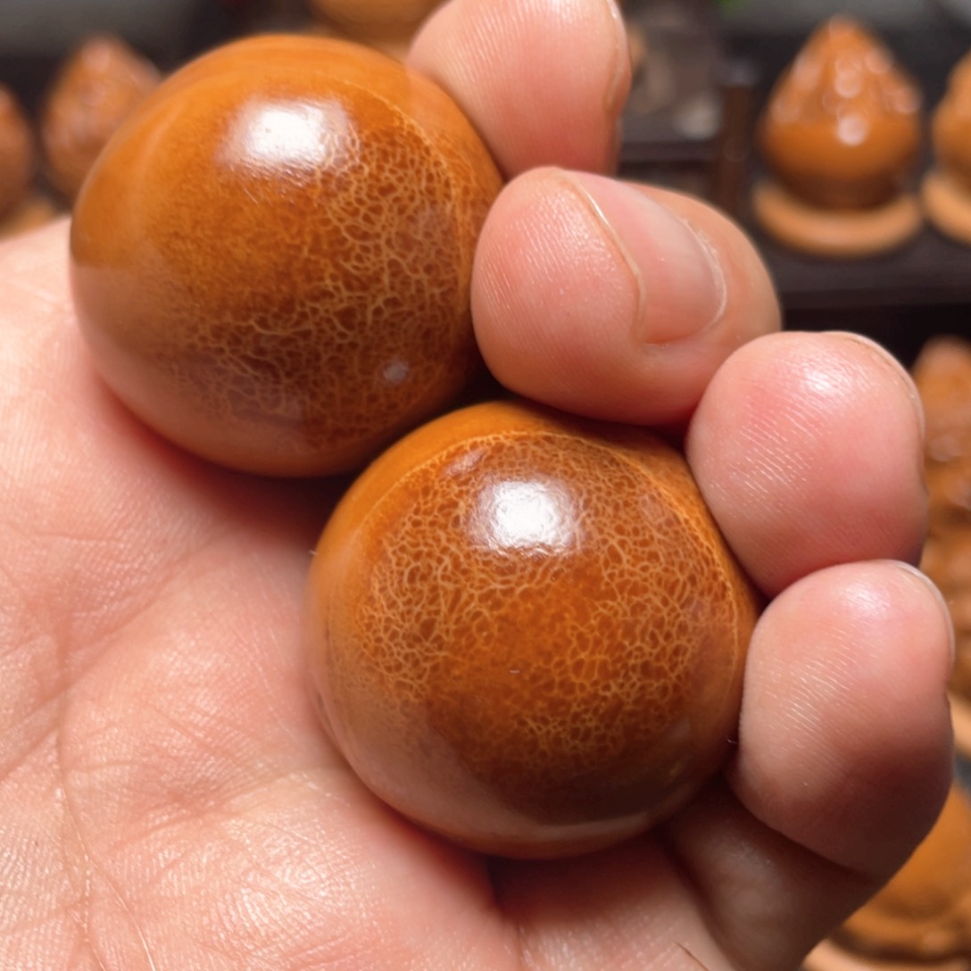 橄榄核手串/手链正圆光珠手球一对3.5左右