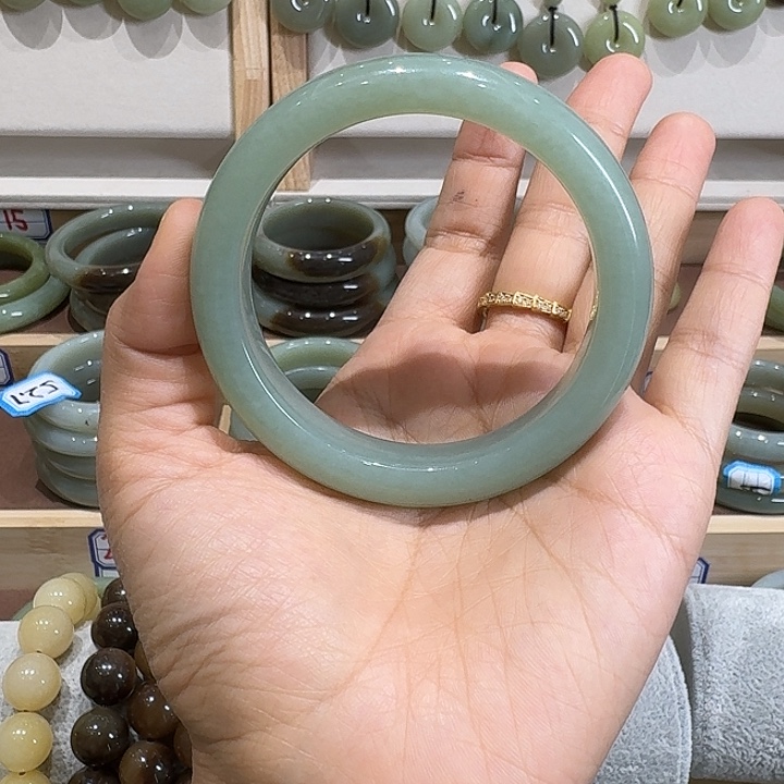 望***云和田玉（糖玉）未镶嵌手链