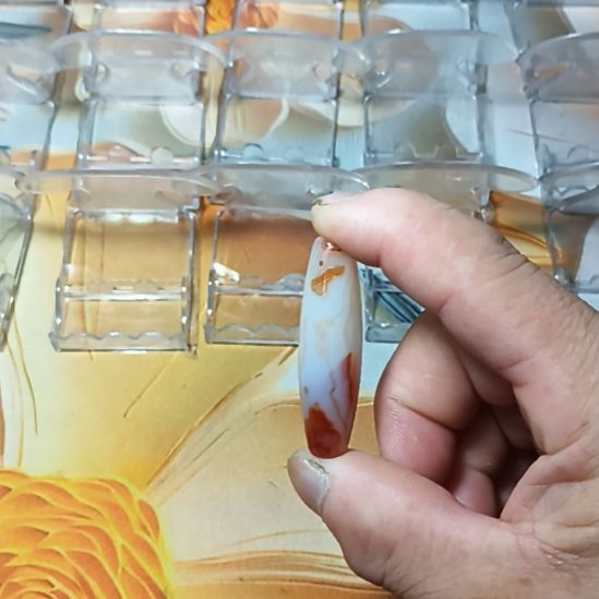 合金颈饰玛瑙/玉髓