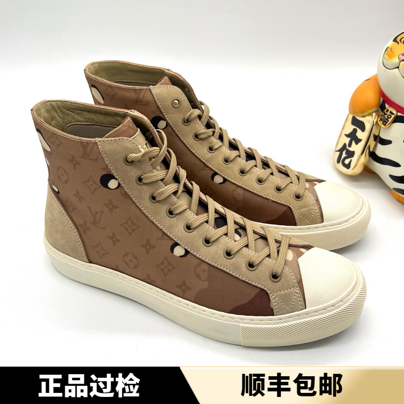 未使用 LouisVuitton/路易威登 棕色迷彩经典老花 高帮板鞋 41码