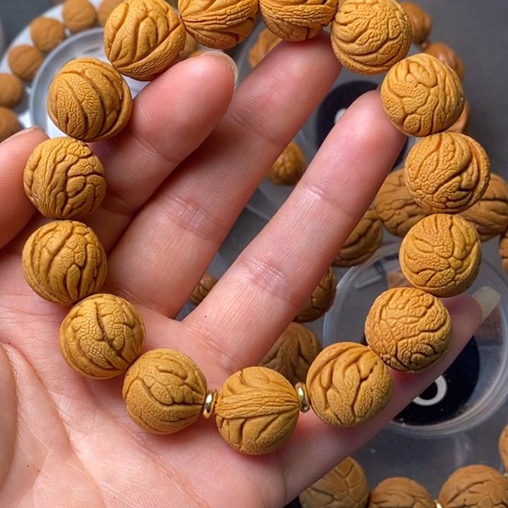 文玩核桃吊坠秦岭野生龙纹桃核17