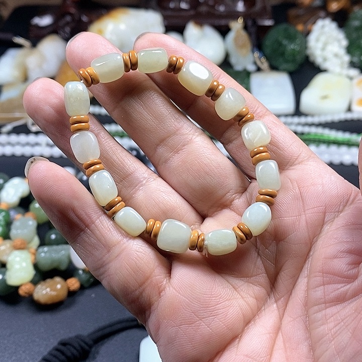 【闪购商品】和田玉颈饰未镶嵌爱**秋