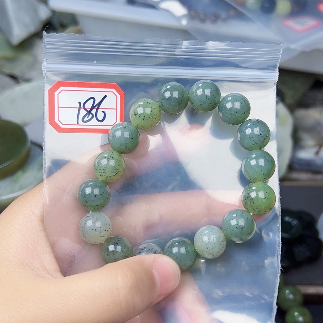 和田玉珠宝半成品未镶嵌